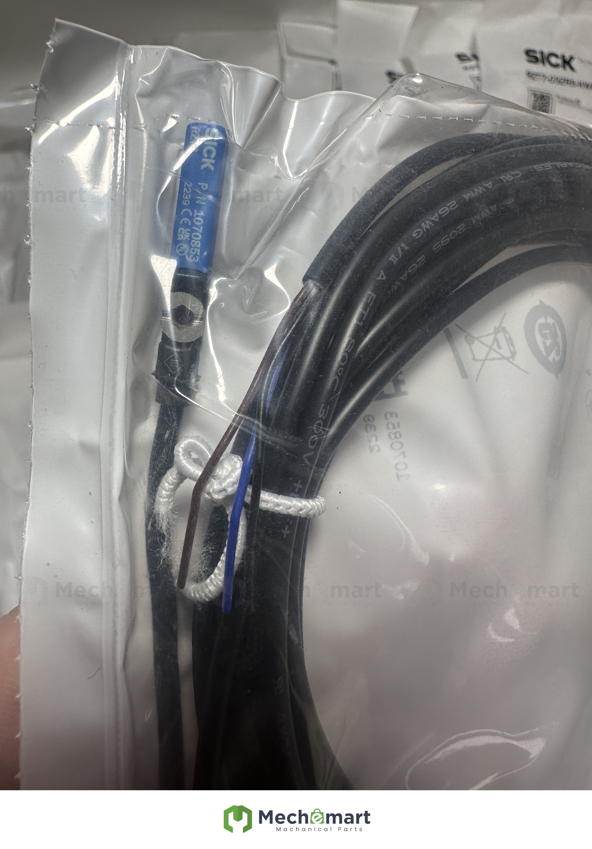 SICK brand new original genuine RZT7-03ZRS-KWB photoelectric switch sensor 1070853