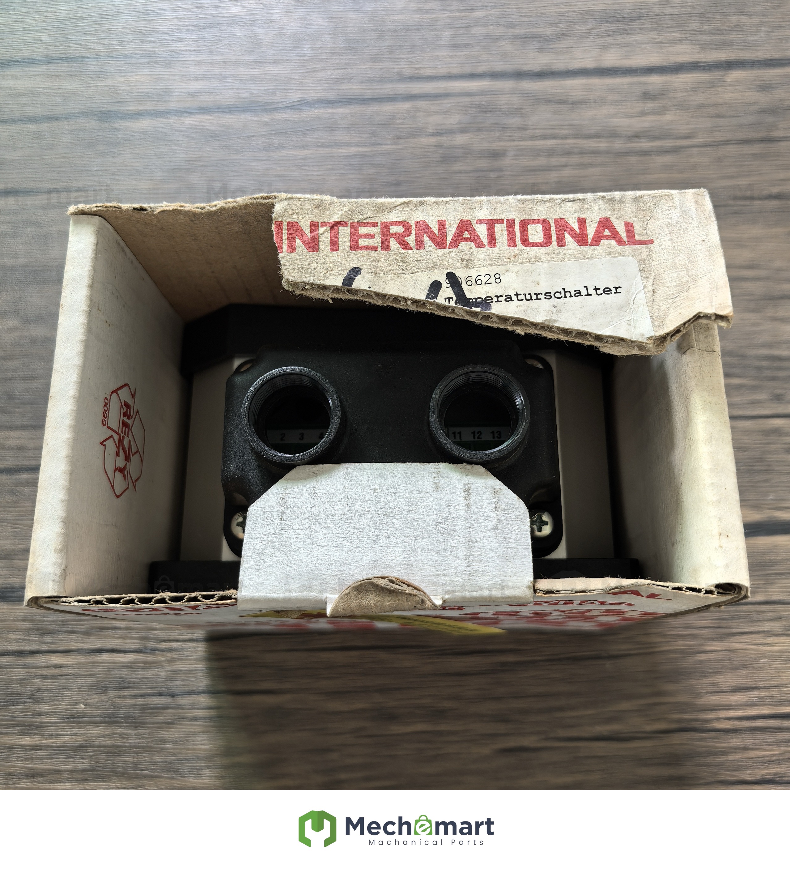 Brand new genuine Herdecke ETS 1701-100-000 digital temperature controller 906628 bad packaging