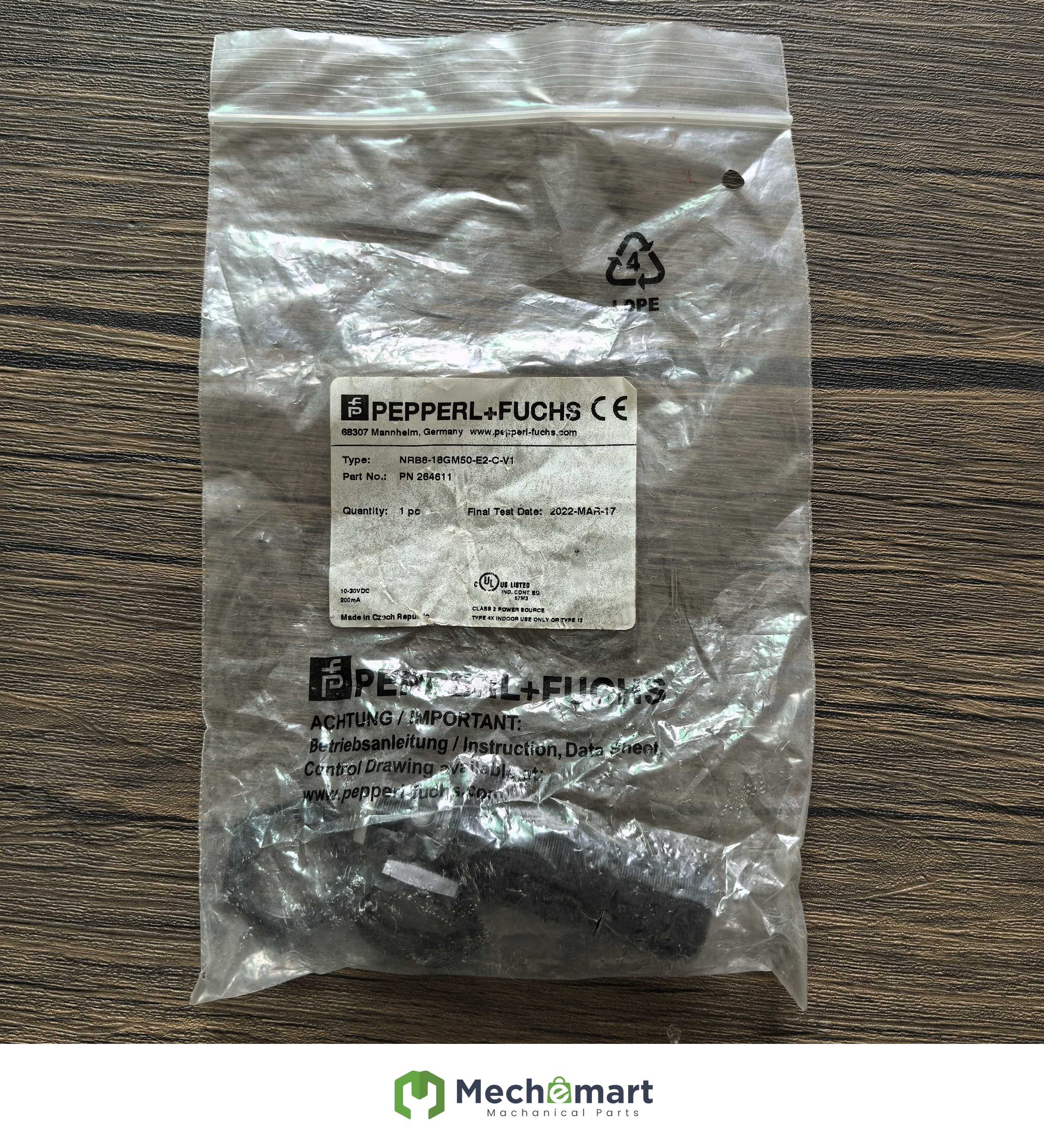 Brand new original genuine Pepperl+Fuchs NRB8-18GM50-E2-C-V1 proximity switch 264611 In stock
