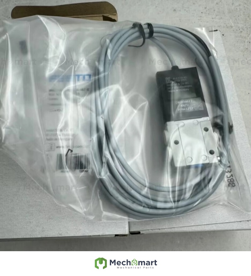 Festo solenoid valve MHA2-MS1H-3/2G-2-K-CS 8137952 In Stock