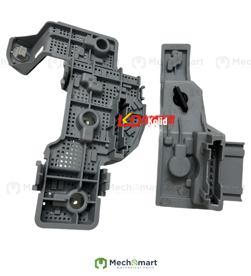 Suitable for Mercedes-Benz GLK350 taillight base GLK200 circuit board GLK260GLK300 rear brake light GLK320